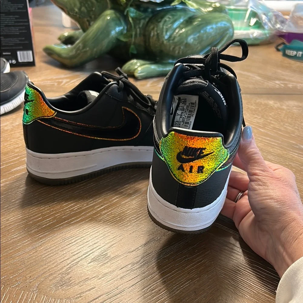 Nike Black and Gold Sneakers with Graphic Heel - Picture 1 of 6
